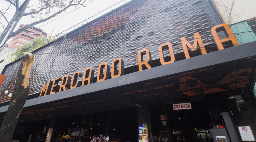 Diez años de Mercado Roma: innovador espacio gastronómico en CDMX ...